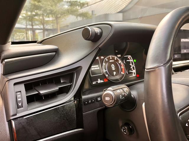 Lexus ES 2022 200 Excellence – фото 9