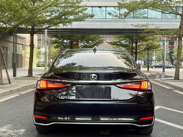 Lexus ES 2022 200 Excellence – фото 11