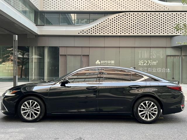 Lexus ES 2022 200 Excellence – фото 12
