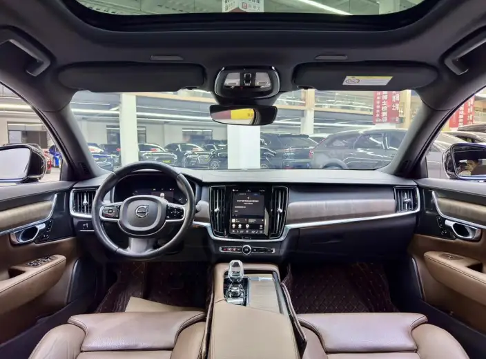 Volvo S90 2022 Model B5 Smart Range Deluxe Edition – фото 7