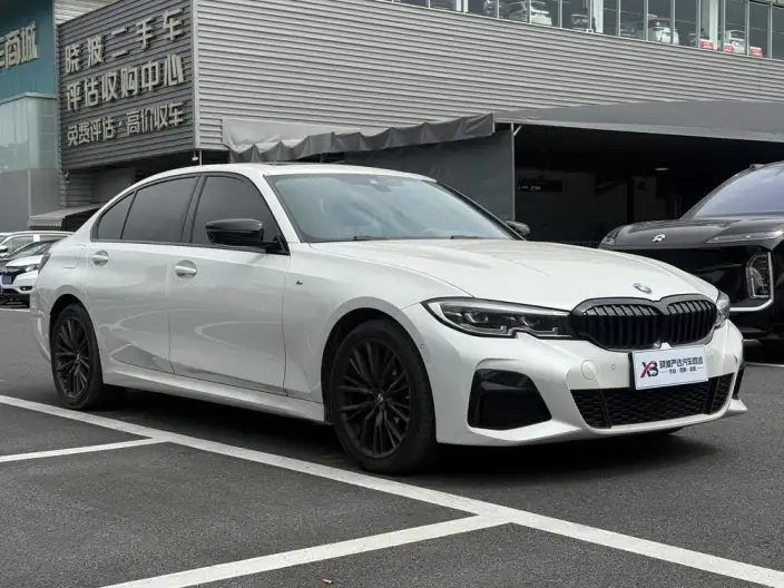 BMW 3 Series 2022 Model 325Li M Sports Set – фото 3