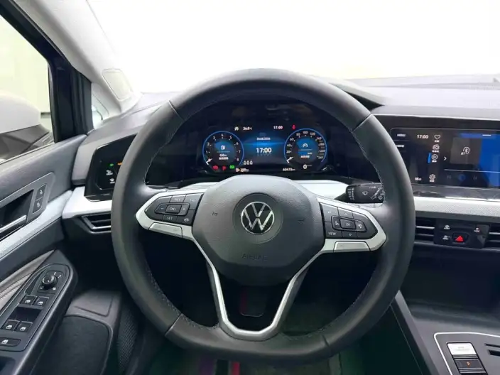 Volkswagen Golf 2021 Model 280TSI DSG Pro – фото 6