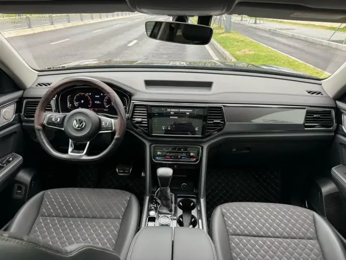 Volkswagen Teramont 2020 Model Teramont X 380TSI 4WD Deluxe Edition – фото 7