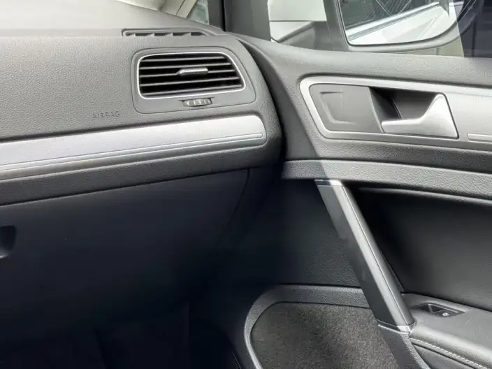 Volkswagen Golf 2020 Model Zhiai Edition 280TSI DSG Comfort Model – фото 7