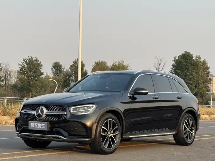 Mercedes-Benz GLC 2020 Model GLC 300 L 4MATIC Dynamic Model – фото 1