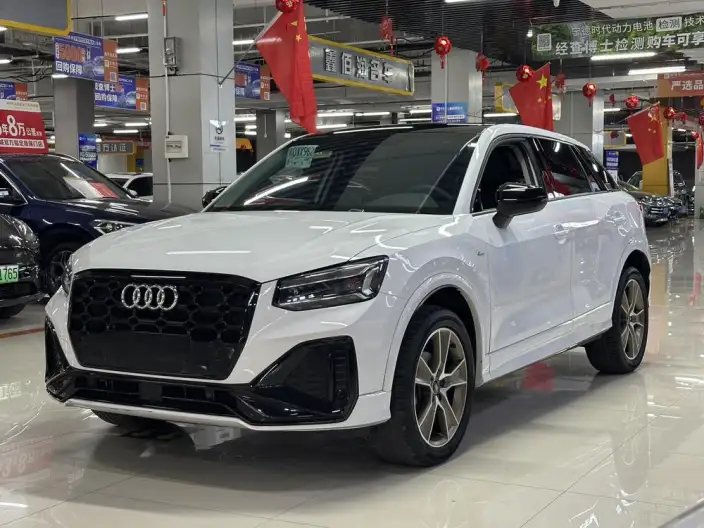 AUDI Q2L 2022 Model 35 TFSI Fashion Dynamic Model – фото 1