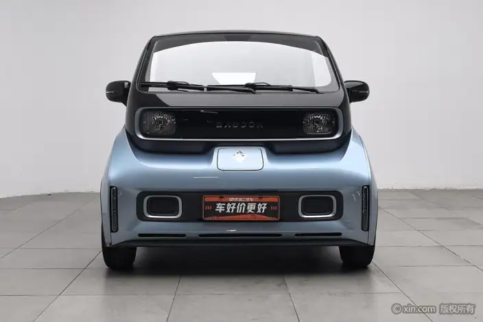 Baojun E300 2020 Model Plus Xingji Zhixing Edition