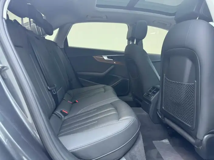 Audi A4 L 2020 Model 40 TFSI Luxury Dynamic Model – фото 10