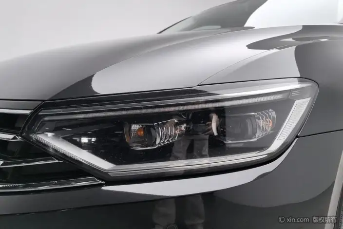 Volkswagen Magotan 2020 Model 330TSI DSG Luxury Model – фото 7
