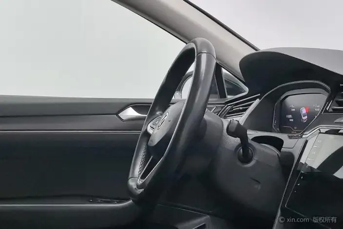 Volkswagen Magotan 2020 Model 330TSI DSG Luxury Model – фото 8