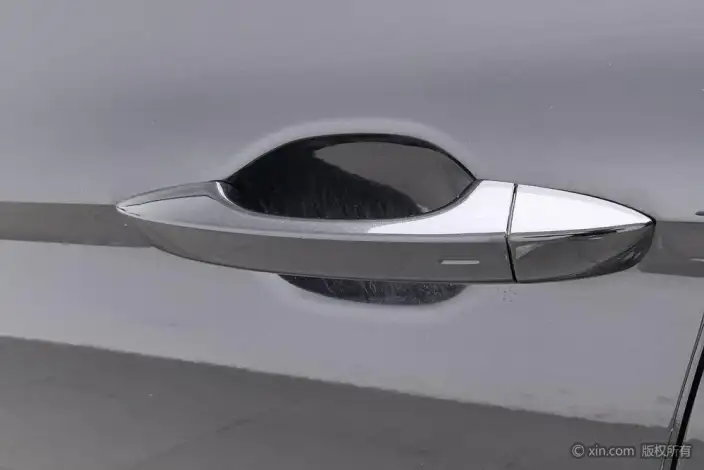 Volkswagen Magotan 2020 Model 330TSI DSG Luxury Model – фото 10
