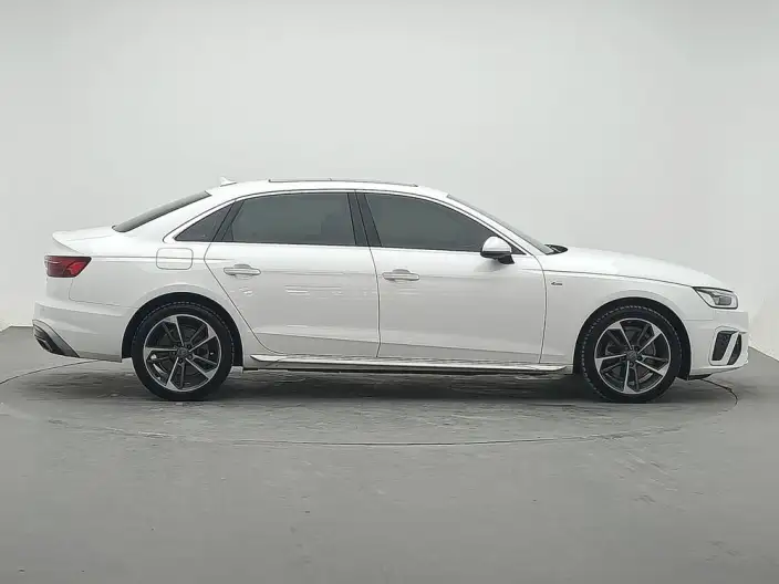 Audi A4 L 2020 Model 40 TFSI Fashion Dynamic Model – фото 8