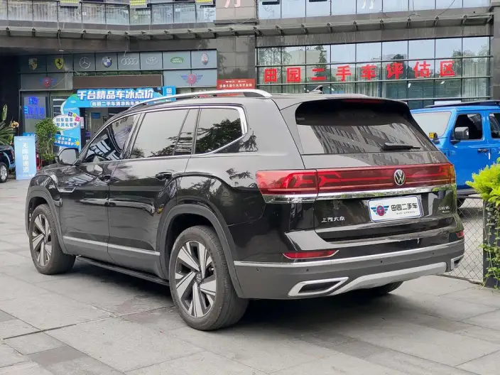 Volkswagen Teramont 2024 Model 530 V6 4WD Respect Deluxe Edition – фото 4