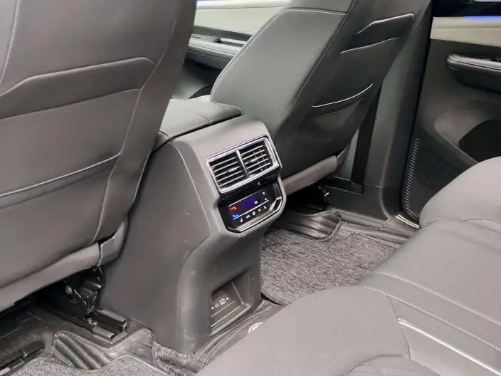 Volkswagen Teramont 2024 Model 530 V6 4WD Respect Deluxe Edition – фото 6