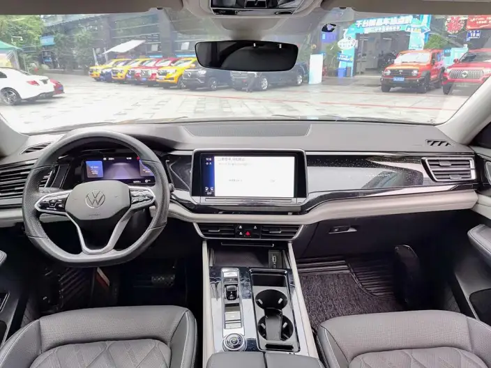Volkswagen Teramont 2024 Model 530 V6 4WD Respect Deluxe Edition – фото 7
