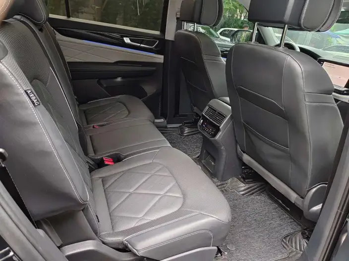 Volkswagen Teramont 2024 Model 530 V6 4WD Respect Deluxe Edition – фото 9