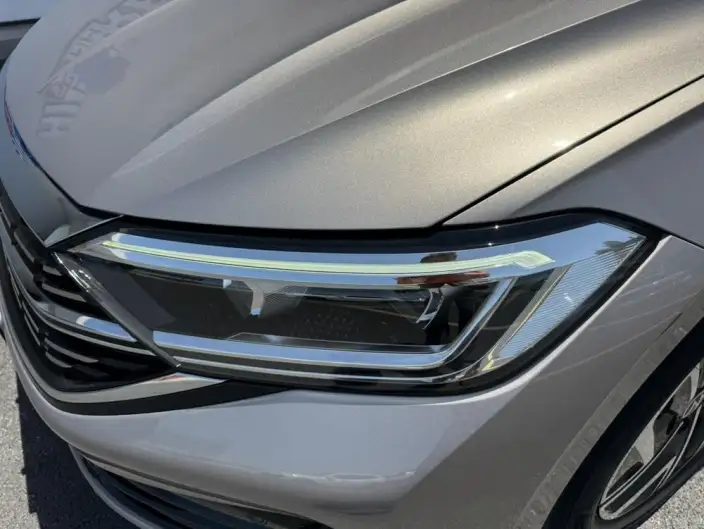Volkswagen Sagitar 2025 Model 300TSI DSG Beyond Edition – фото 7