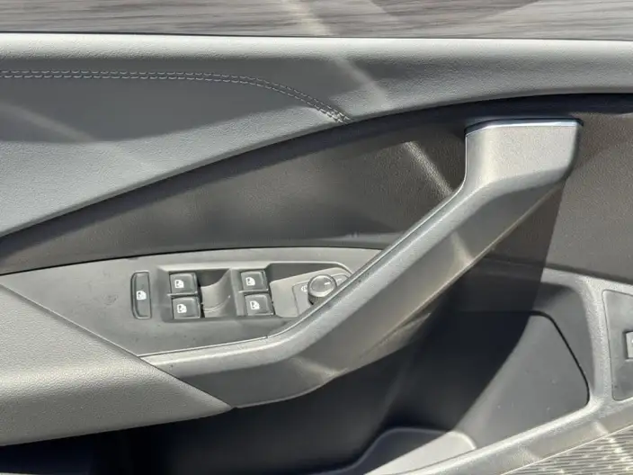 Volkswagen Sagitar 2025 Model 300TSI DSG Beyond Edition – фото 10