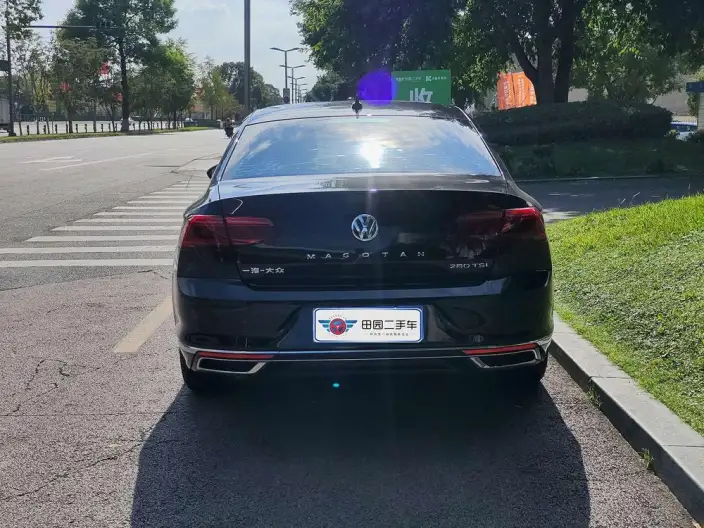 Volkswagen Magotan 2020 Model 280TSI DSG Comfort Model – фото 5