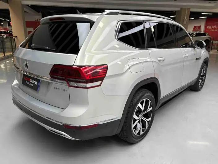 Volkswagen Teramont 2020 Model Facelift 380TSI 4WD Deluxe Edition – фото 7