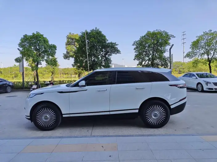Range Rover Velar 2023 Model 250PS