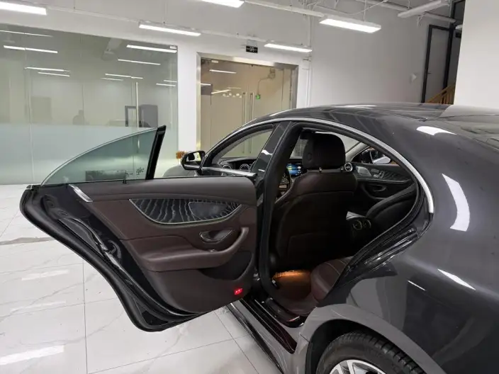 Mercedes-Benz CLS 2021 Model CLS 300 Dynamic Model – фото 10