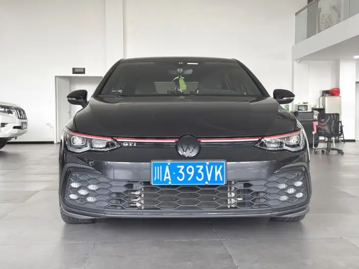 Volkswagen Golf GTI 2021 Model 380TSI DSG GTI – фото 2