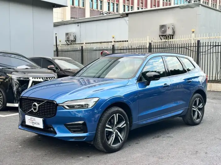 Volvo XC60 2021 Model T5 4WD Smart Range Sports Edition – фото 1