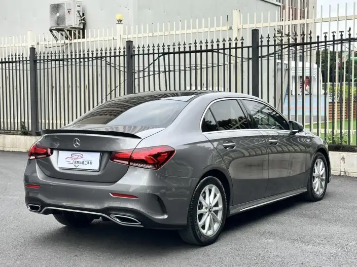Mercedes-Benz A-class 2021 Model A 200 L Sports sedan Fashion Edition – фото 7