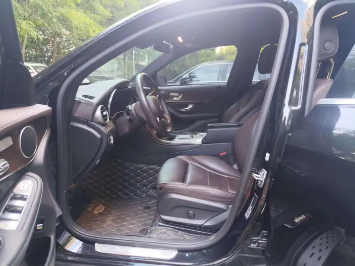 Mercedes-Benz GLC 2020 Model GLC 300 L 4MATIC Dynamic Model – фото 8
