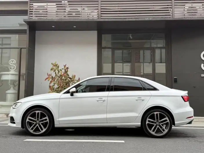 Audi A3 2020 Model Facelift Limousine 35 TFSI Enterprising Model China VI – фото 4