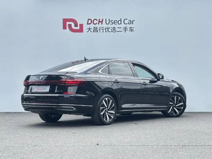 Volkswagen Passat 2023 Model 380TSI Deluxe Edition – фото 4