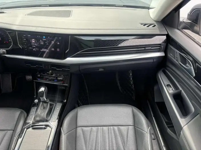 Volkswagen Passat 2023 Model 380TSI Deluxe Edition – фото 9