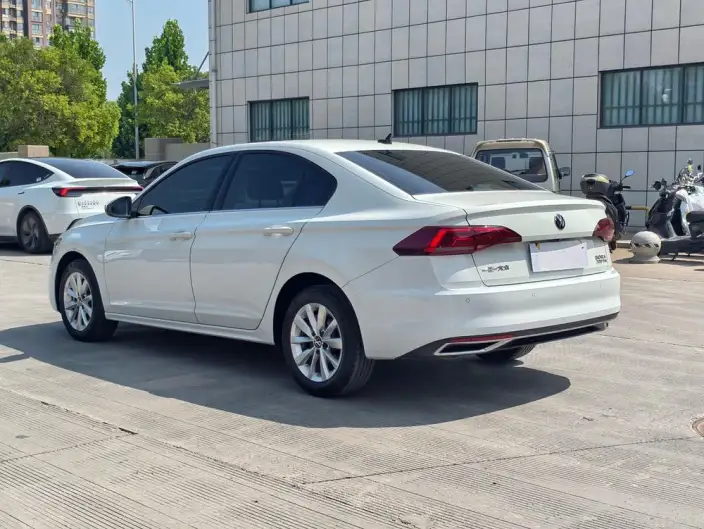 Volkswagen Bora 2021 Model 200TSI DSG Elite Zhilian Edition – фото 5