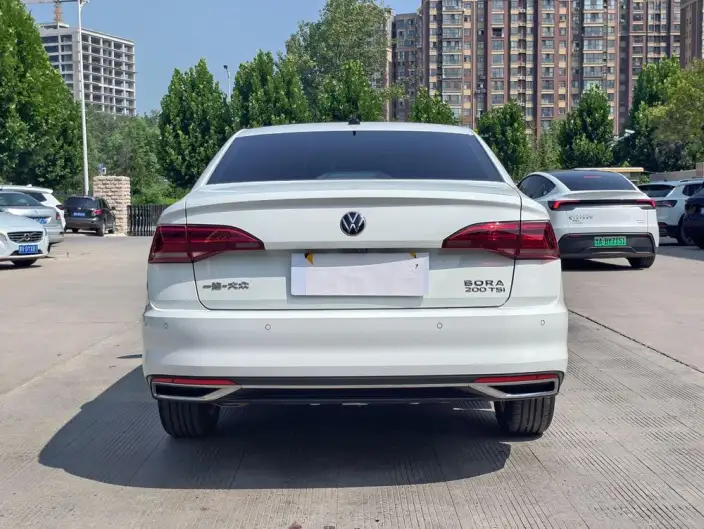 Volkswagen Bora 2021 Model 200TSI DSG Elite Zhilian Edition – фото 6