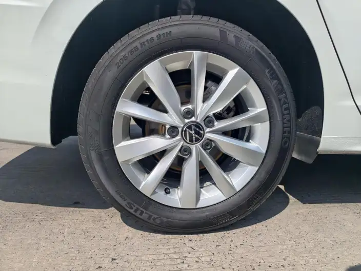 Volkswagen Bora 2021 Model 200TSI DSG Elite Zhilian Edition – фото 8