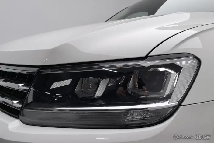 Volkswagen Tiguan L 2021 Model 330TSI Automatic 2WD R-Line Enjoy the version more – фото 7