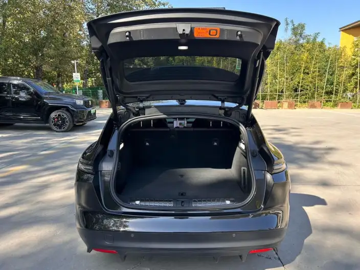 NIO ET5T 2024 Model 75kWh – фото 8