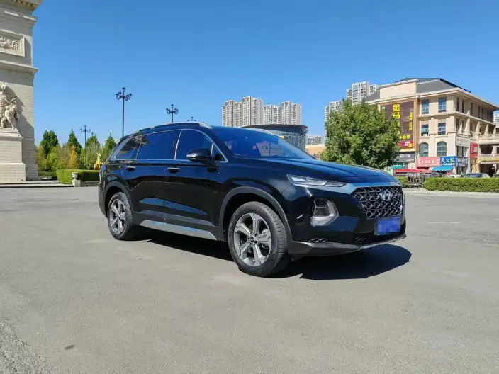 Hyundai Santa Fe 2020 Model 380 TGDi GLS Automatic 2WD Deluxe Edition