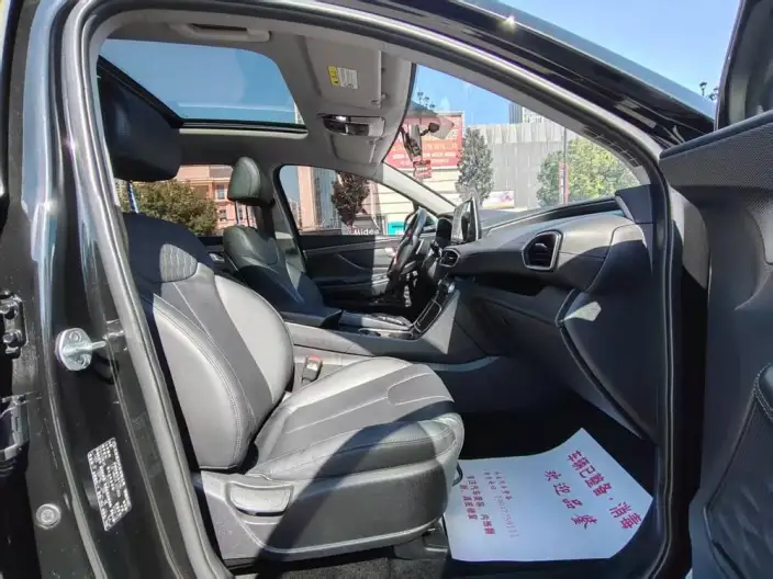 Hyundai Santa Fe 2020 Model 380 TGDi GLS Automatic 2WD Deluxe Edition – фото 9