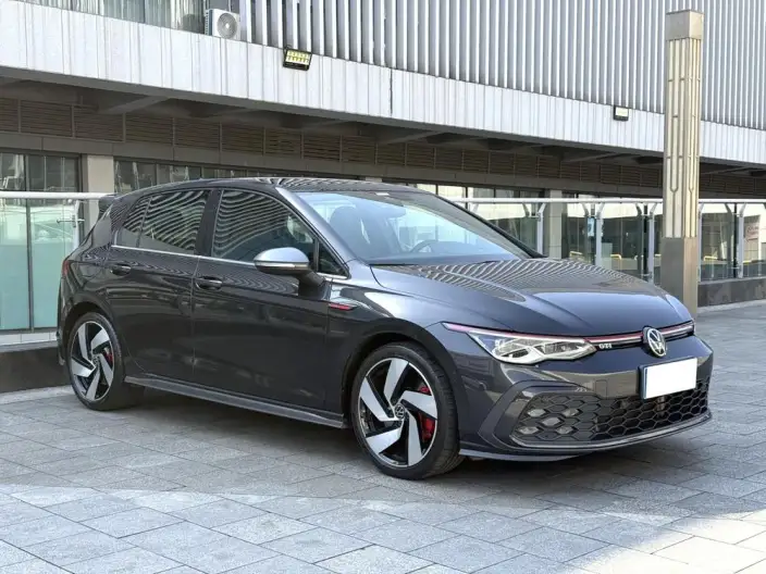 Volkswagen Golf GTI 2021 Model 380TSI DSG GTI – фото 3