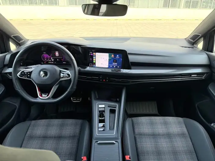 Volkswagen Golf GTI 2021 Model 380TSI DSG GTI – фото 8