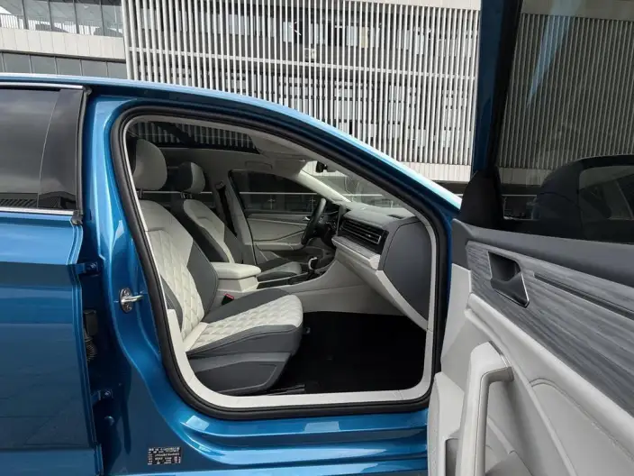 Volkswagen Sagitar 2023 Model 280TSI DSG Beyond Edition Plus – фото 9