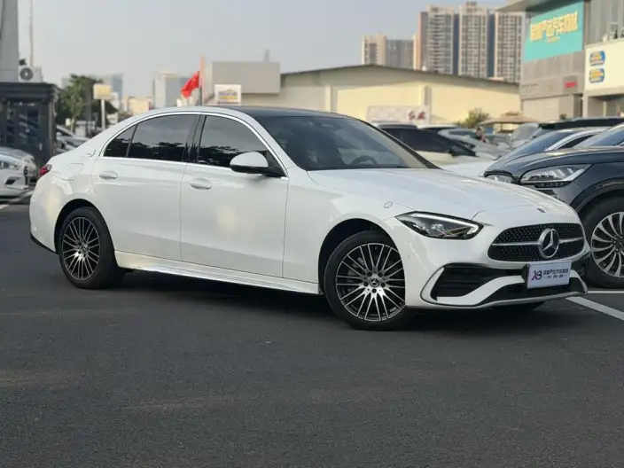 Mercedes-Benz C-Class 2024 Model C 260 L Sports Edition – фото 3