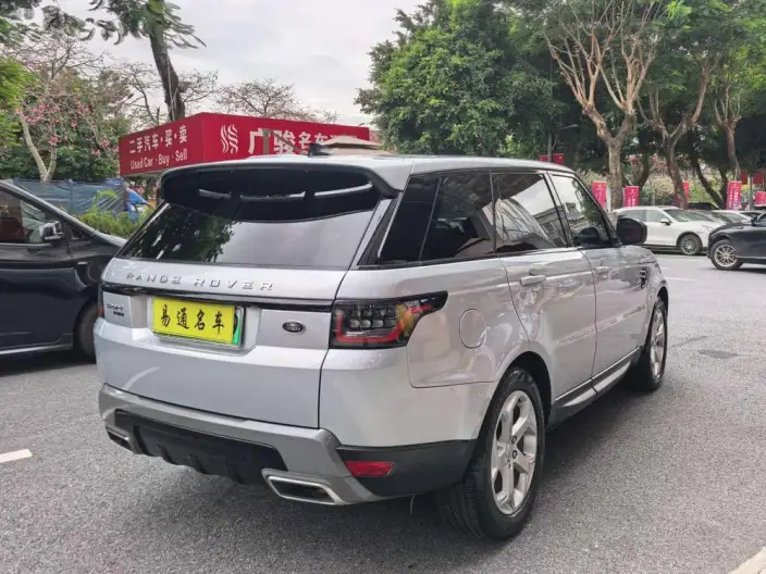 Land Rover Range Rover Sport PHEV 2021 Model P400e SE – фото 6