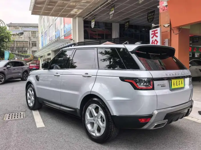 Land Rover Range Rover Sport PHEV 2021 Model P400e SE – фото 7