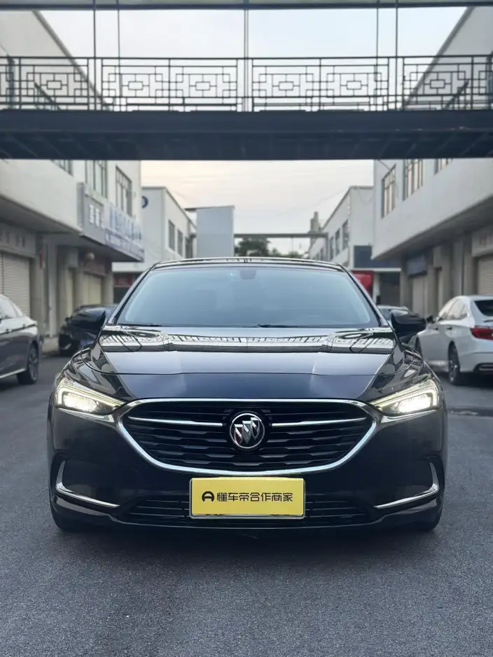 Buick LaCrosse 2021 Model 652T Luxury Model – фото 2