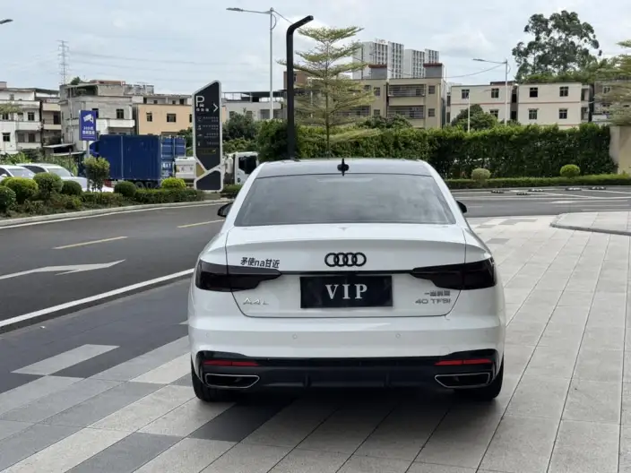 Audi A4 L 2022 Model 40 TFSI Fashion Dynamic Model – фото 5