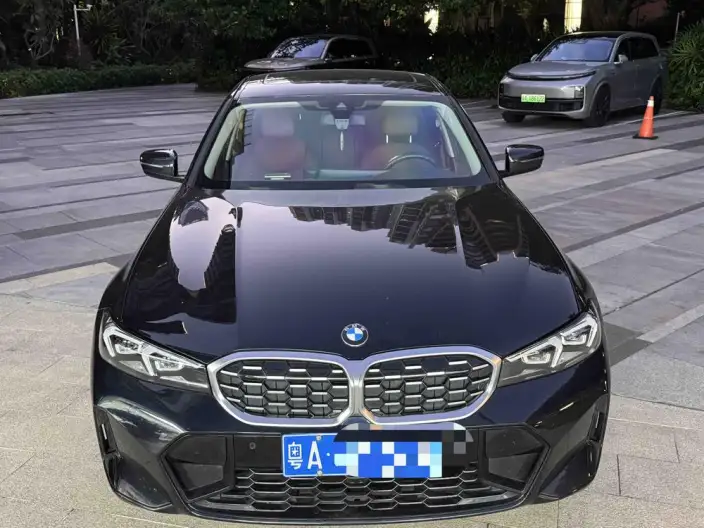 BMW 3 Series 2023 Model 325i M Sports Set – фото 2