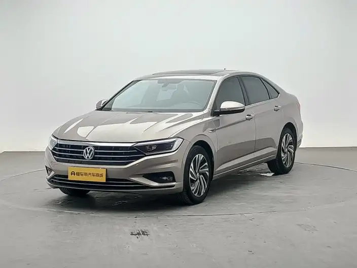 Volkswagen Sagitar 2022 Model 200TSI DSG Flying Version – фото 1